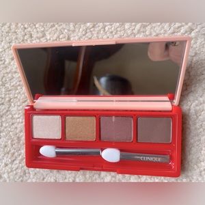 Clinique Limited Edition All About Shadow Quad New😍